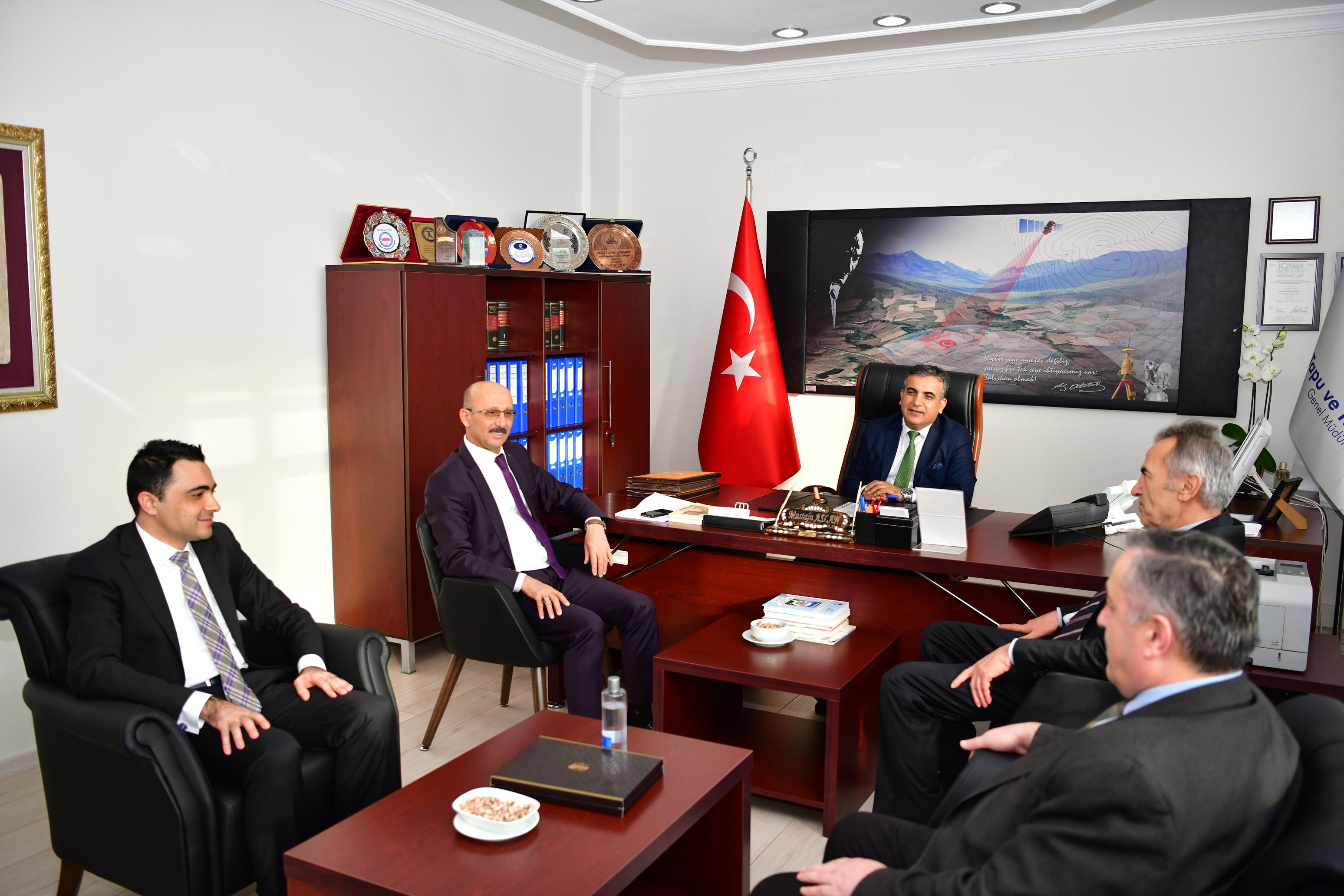 Kadastro Dairesi Başkanı Mustafa Arslan’a Ziyaret1