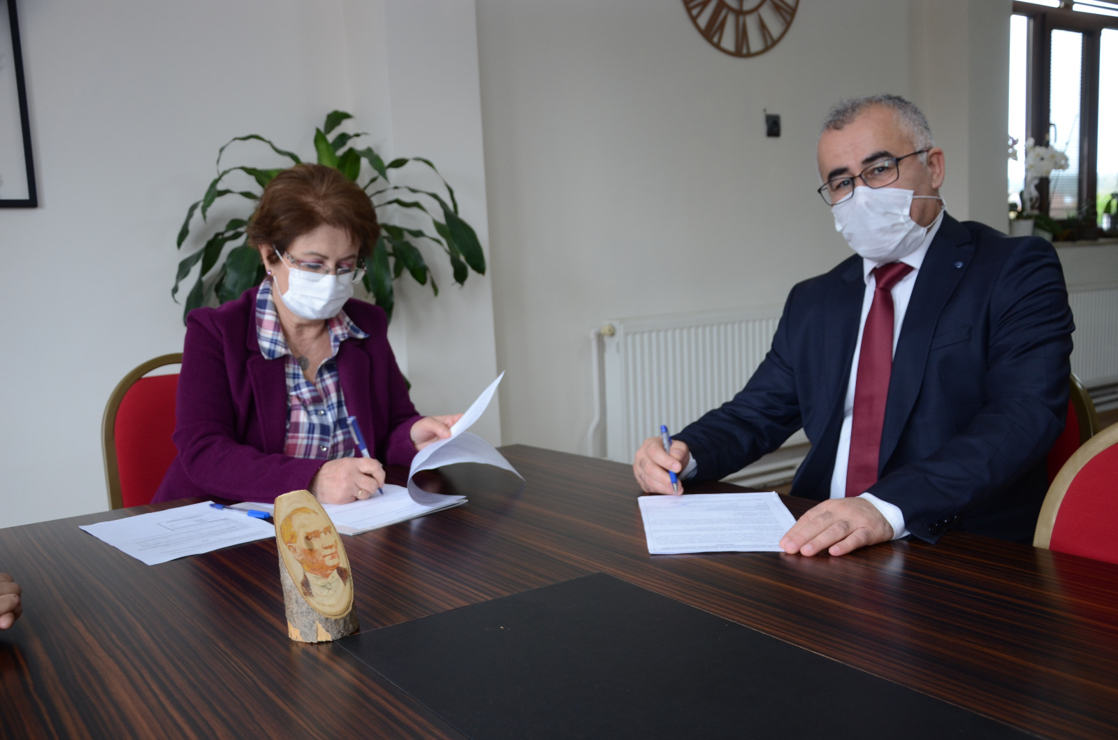 Bozkurt Tapu Müdürlüğü ile Bozkurt Belediye Başkanlığı arasında protokol imzalandı.