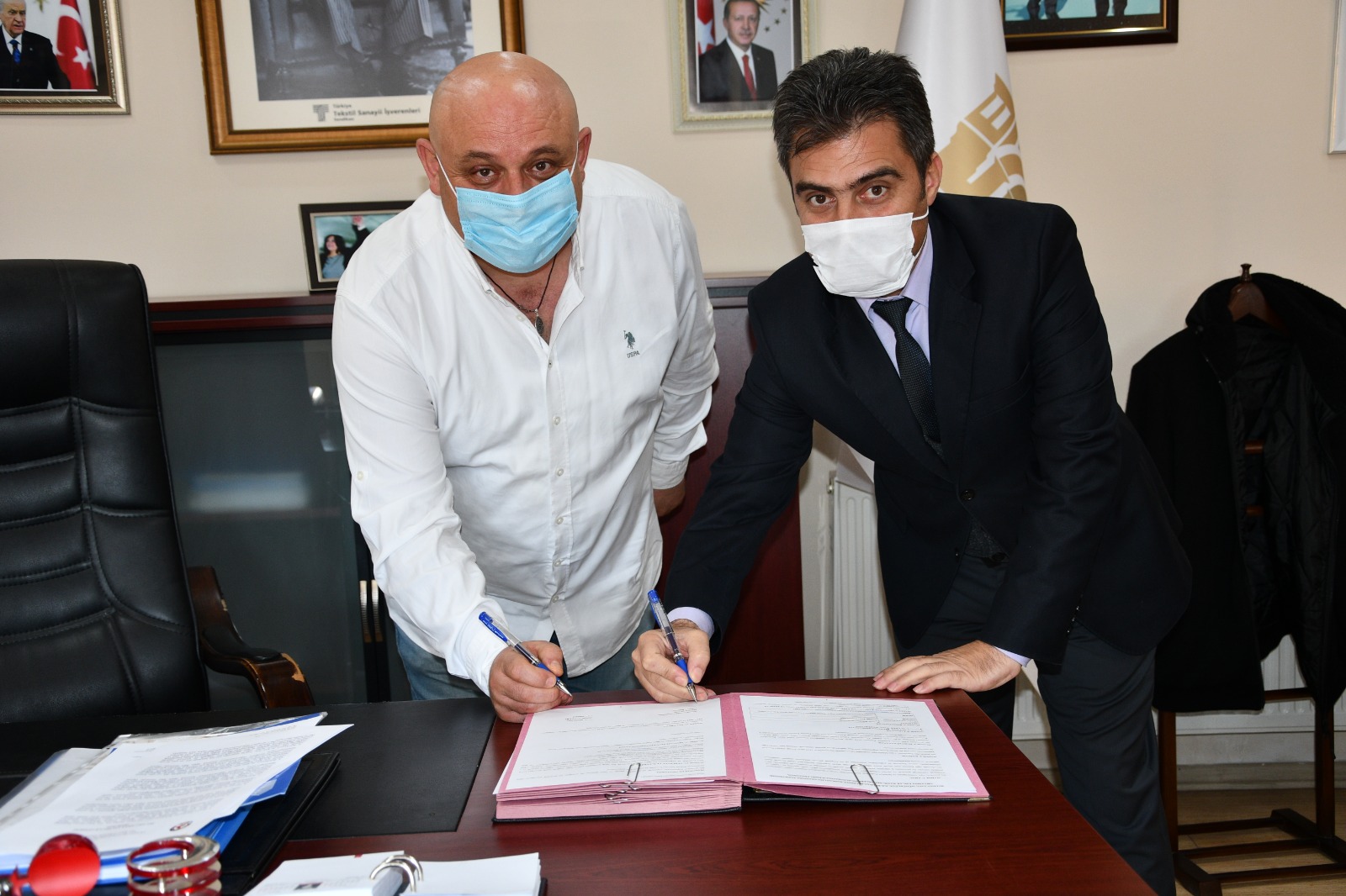 Buldan Tapu Müdürlüğü ile Buldan Belediye Başkanlığı arasında protokol imzalandı.