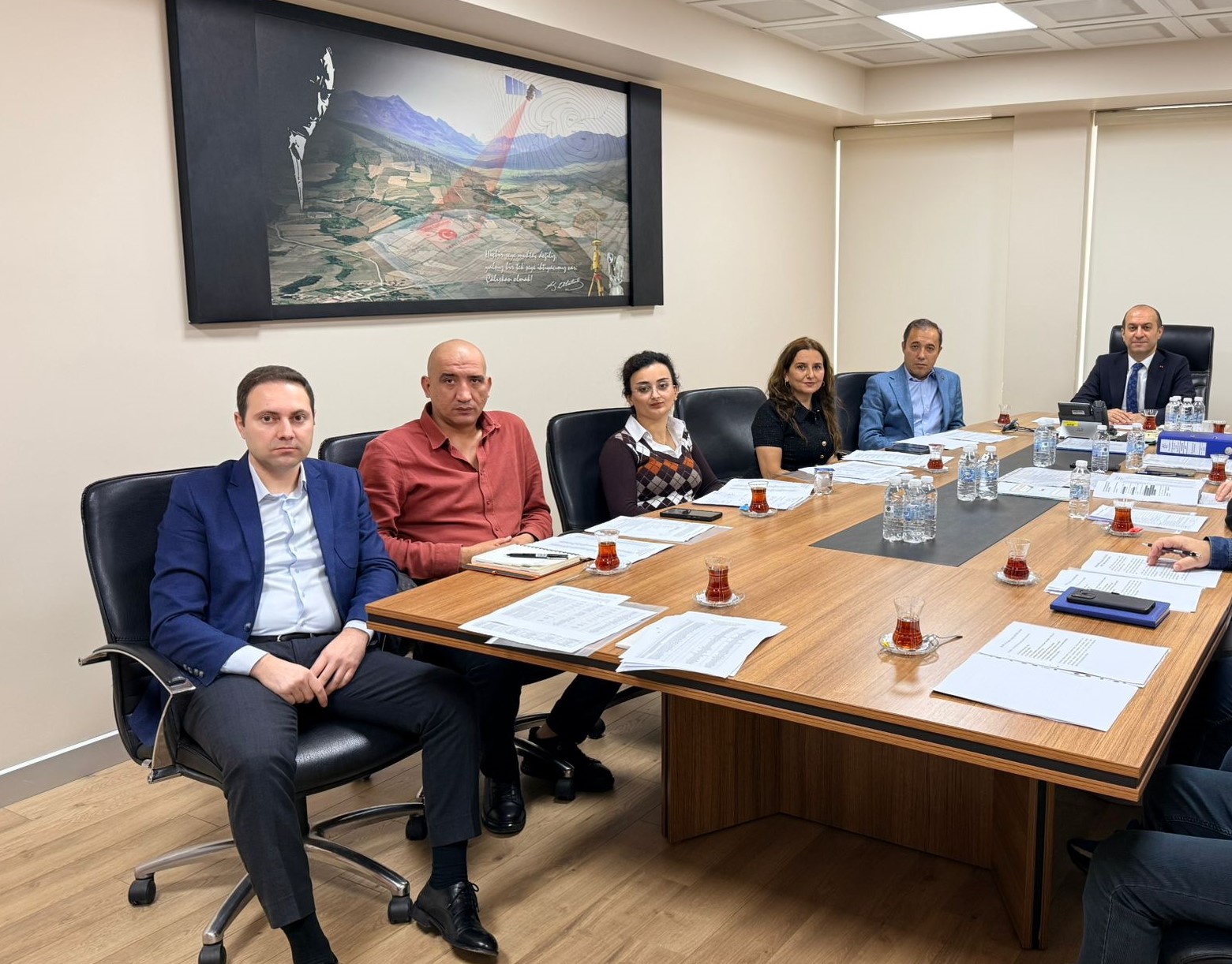 BÖLGE MÜDÜRÜMÜZ TONGUÇ GENÇ BAŞKANLIĞINDA İŞ SAĞLIĞI VE GÜVENLİĞİ TOPLANTISI YAPILDI.